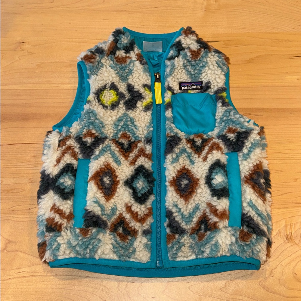 Patagonia Toddler Retro-X Fleece Vest in Fern Dell Small Toasted White 2T NWT